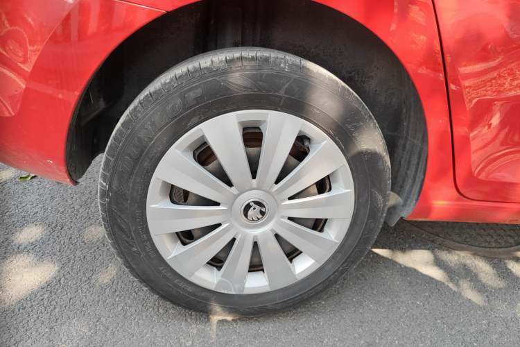 Used Skoda Rapid Spaceback 2018 1.6L Automatic Standard Edition
