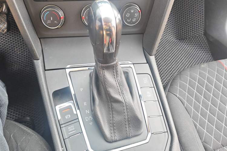 Used Volkswagen Lamando 2021 230TSI DSG Fashion Edition
