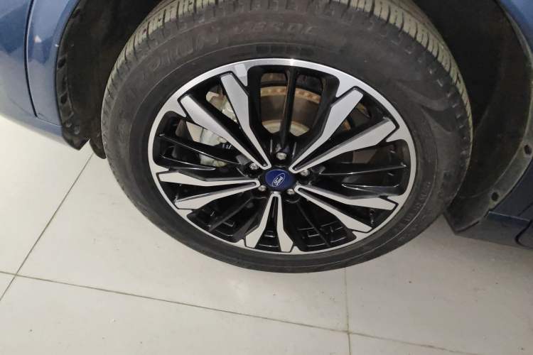 Used Ford Escape 2020 EcoBoost 245 Four-Wheel Drive ST-LINE Deluxe Edition
