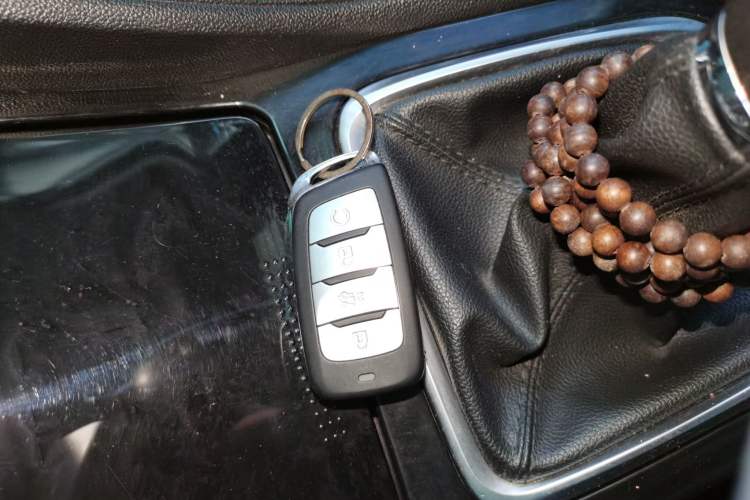 Used Changan CS35PLUS 2021 Honor Million Edition 1.6L Manual Luxury Model
