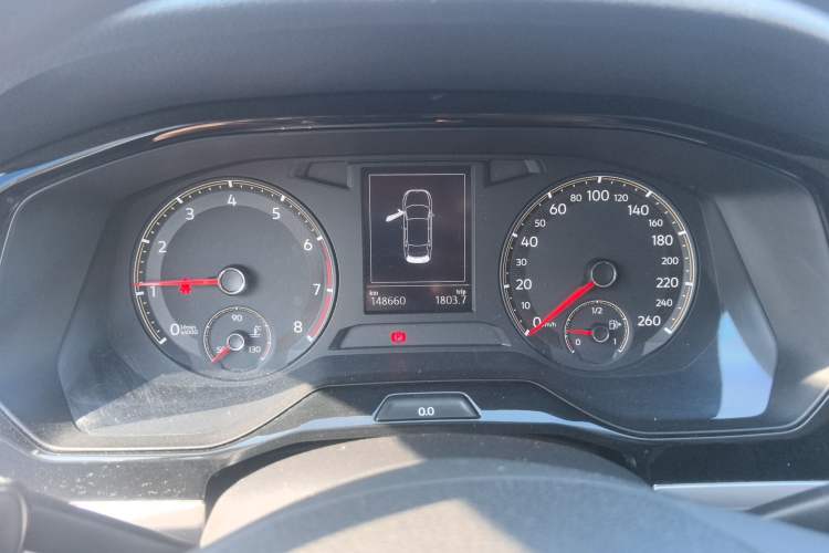 Used Volkswagen Bora 2020 1.5L Manual Fashion Edition
