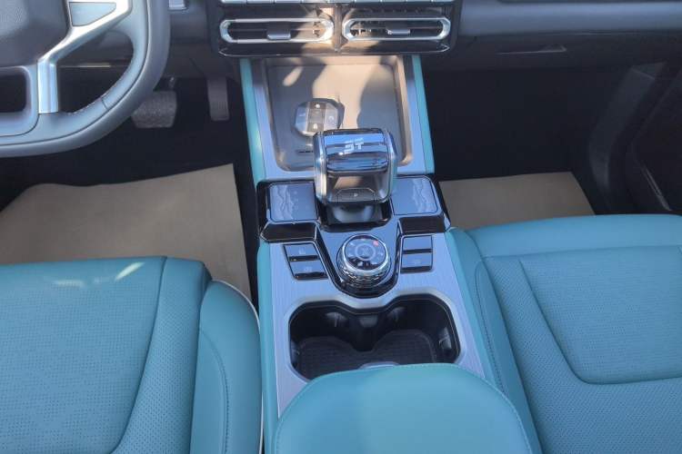 Used Jetour Freelander 2025 2.0TD Automatic XWD Conqueror
