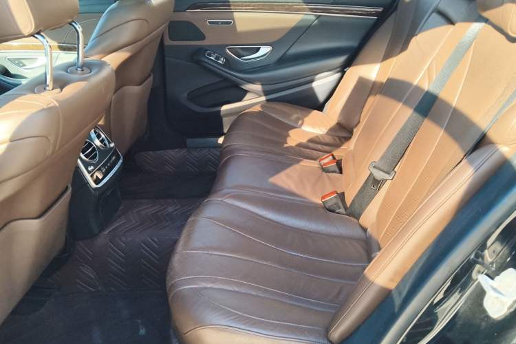 Used Mercedes-Benz S-Class 2017 S 320 L Business Model
