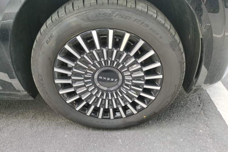 Used Zeekr 009 2024 Six-Seat Executive Version 4WD 140 kWh