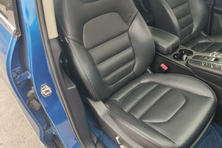 Used Zotye SR9 2017 2.0T Automatic Ultimate Edition