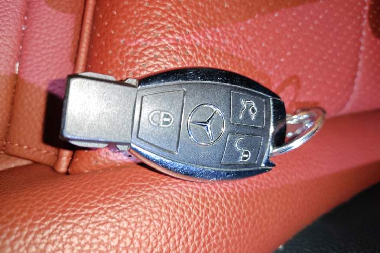 Used Mercedes-Benz GLC Coupe 2017 GLC 200 4MATIC Coupe SUV