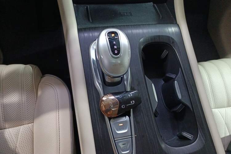 Used VOYAH Dream 2022 Low-Carbon Edition Dream+ Smart Enjoyment Package
