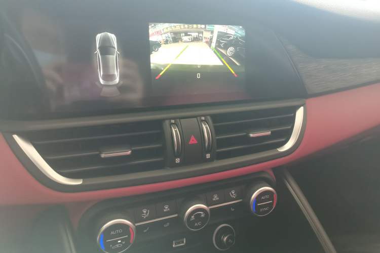 Used Alfa Romeo Giulia 2020 2.0T 280HP Luxury Edition