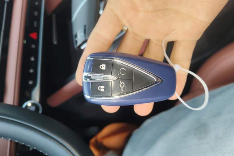 Used Changan CS75 PLUS 2024 3rd Generation Champion Edition 1.5T Intelligent Drive Dynamic Model