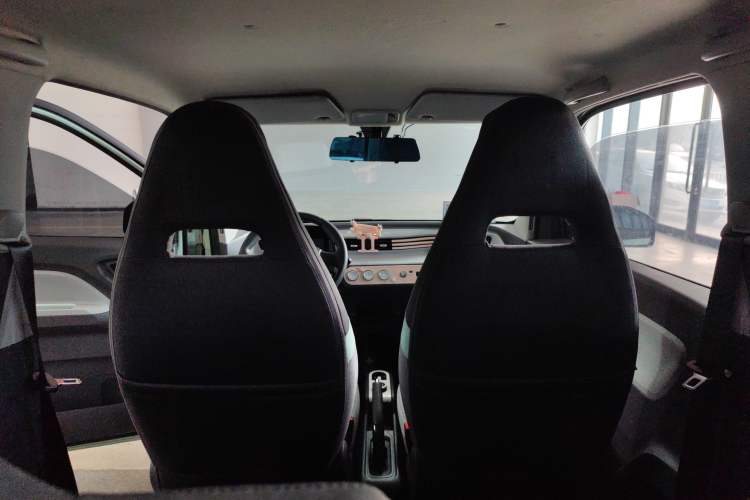 Used Wuling Hongguang MINIEV 2022 Macaron Premium Model – Lithium Iron Phosphate
