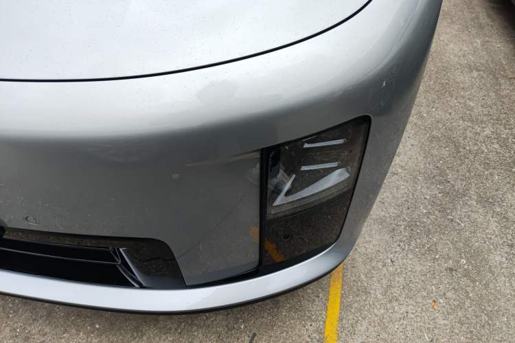 Used Li Auto Li Auto i8 2025 Standard Edition
