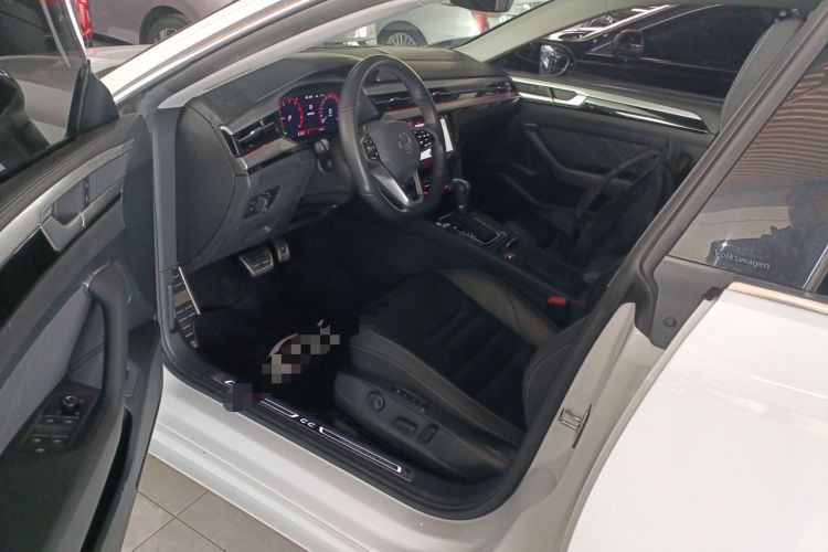 Used Volkswagen FAW-Volkswagen CC 2021 380TSI Striking Edition
