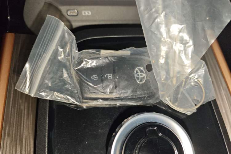 Used Toyota bZ3 2023 616 km Long-Range Premium
