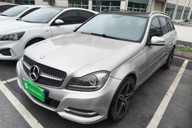 Used Mercedes-Benz C-Class (Import) 2011 C 200 Fashion Travel Edition