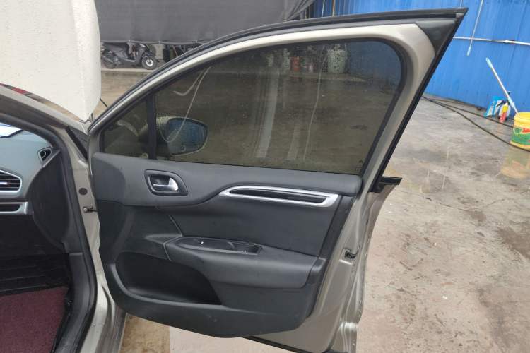 Used Citroen C4L 2015 1.8L Automatic Luxury Edition
