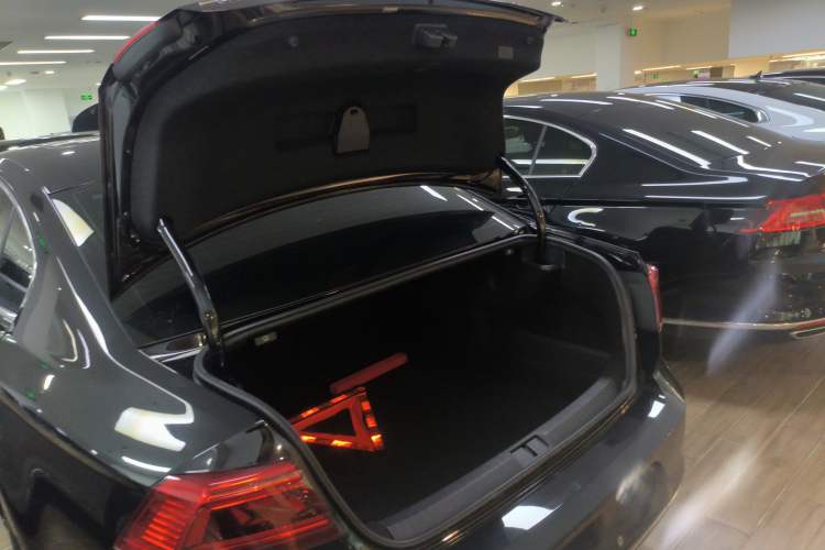 Used Volkswagen Magotan 2020 330TSI DSG Leading Model