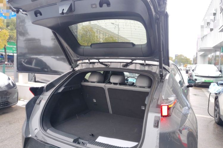 Used Lynk & Co Z20 2025 530 km Range Rear-Wheel Drive Max