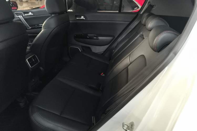 Used Kia KX5 2019 1.6T Automatic Two-Wheel Drive Luxury Edition
