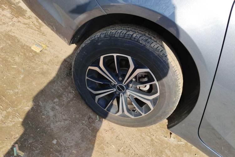 Used Roewe i6 MAX New Energy 2023 EV 500 Grand Touring Edition for Key Clients
