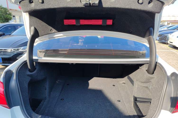 Used BMW 3 Series 2016 320Li Fashion Model
