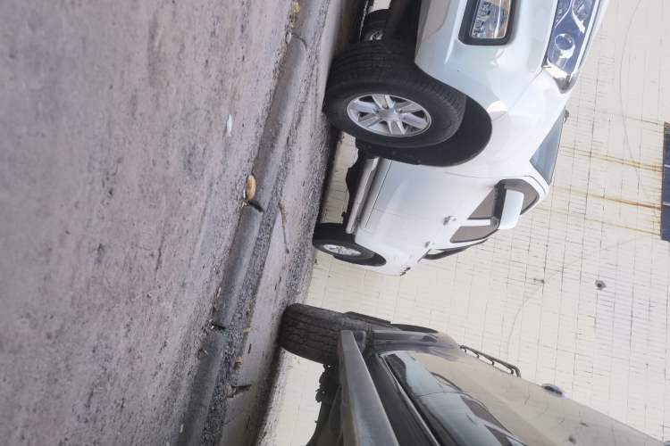 Used JMC Yuhu 7 2022 2.0T Manual Diesel Two-Wheel Drive Comfort Plus Long Wheelbase
