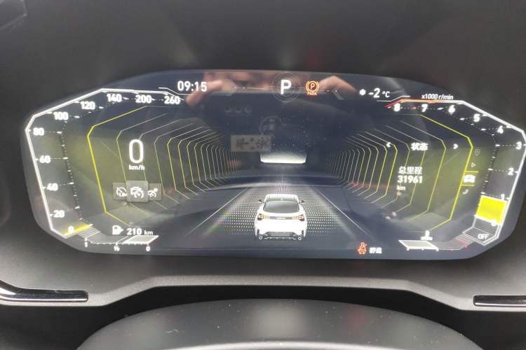 Used Lynk & Co 05 2020 2.0TD Four-Wheel Drive HypeHalo
