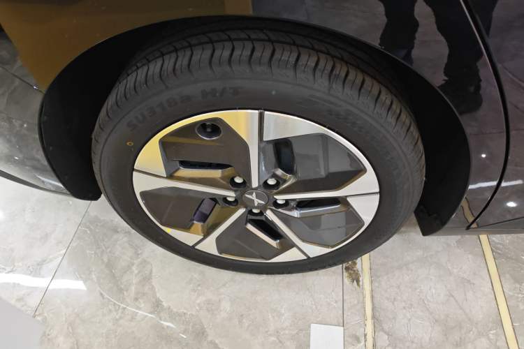 Used XPeng MONA M03 2025 620 Ultra-Long Range Plus
