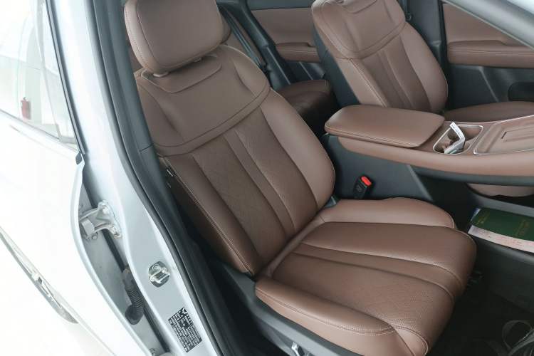 Used Wuling Xingguang S 2025 Model, 130km Flagship Edition
