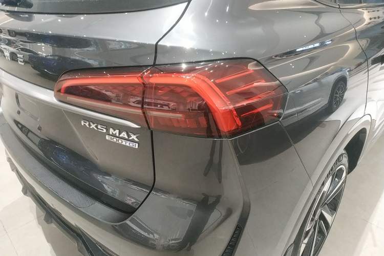 Used Roewe RX5 MAX 2022 1.5T Automatic Zhiwei Prestige Edition