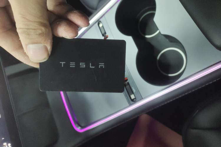 Used Tesla Model Y 2024 Rear-Wheel-Drive Version
