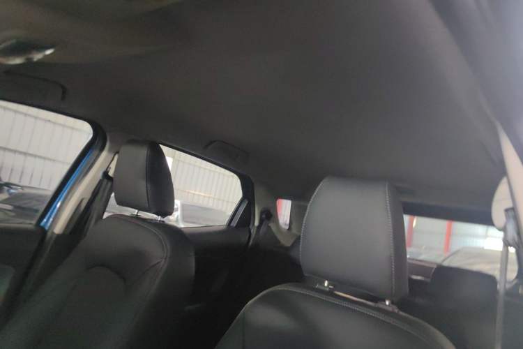 Used Ford EcoSport 2013 1.5L Automatic Fashion Model
