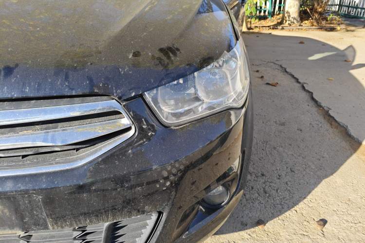 Used Citroen Elysee 2015 Zhishang Edition 1.6L Manual Fashion Model