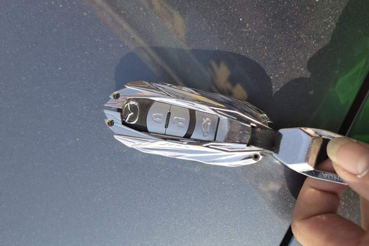 Used Mazda Atenza 2015 2.5L Blue Sky Prestige Edition
