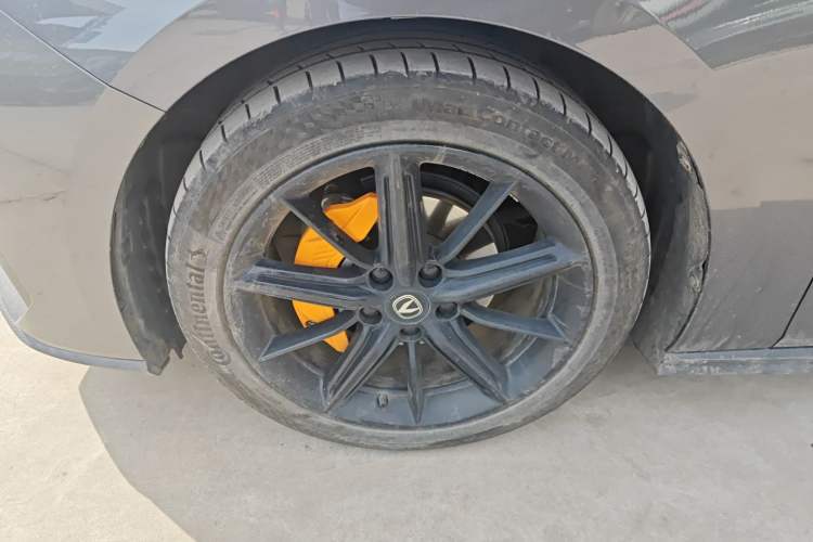 Used Changan UNI-V 2022 1.5T Prestige Version
