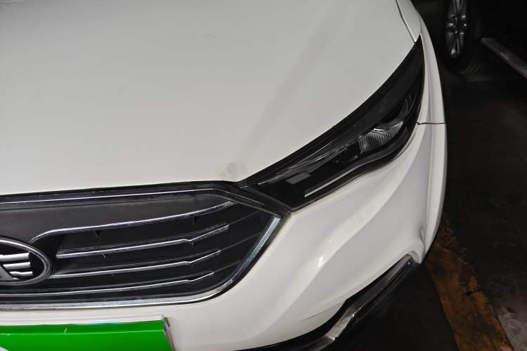 Used Bestune X40 2019 1.6L Automatic Luxury Version China V Emission Standard