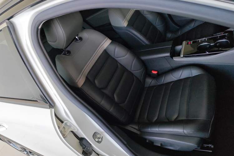 Used Citroen C5 X 2021 1.6T Enjoy the Extraordinary
