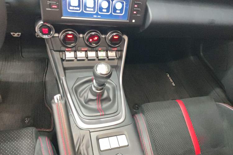 Used Subaru BRZ 2022 2.4L Manual Version
