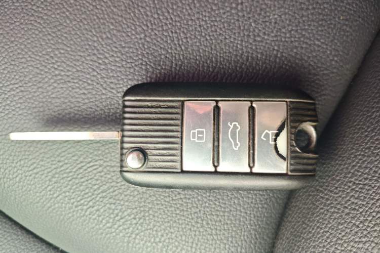 Used Roewe RX3 2018 1.6L Manual Flagship Edition
