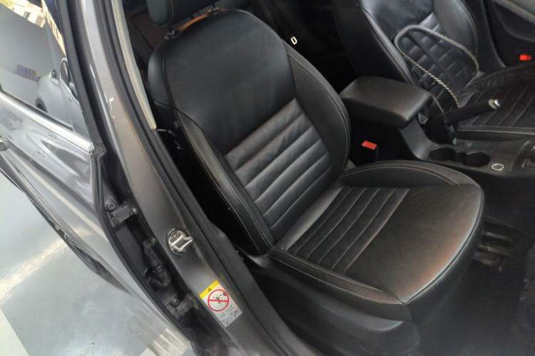 Used Skoda Octavia 2017 1.6L Manual Smart Drive Edition