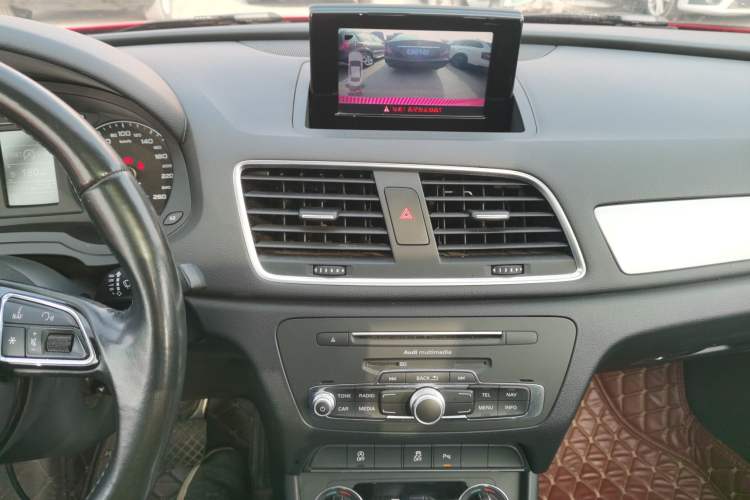 Used Audi Q3 2017 30 TFSI Fashion Model
