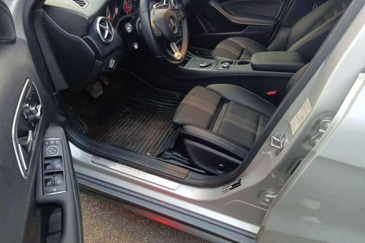 Used Mercedes-Benz A-Class 2018 A 200 Fashion Model
