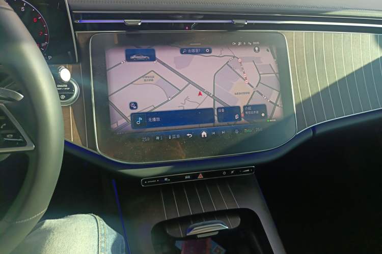 Used Mercedes-Benz E-Class 2025 E 300 L Stylish Model
