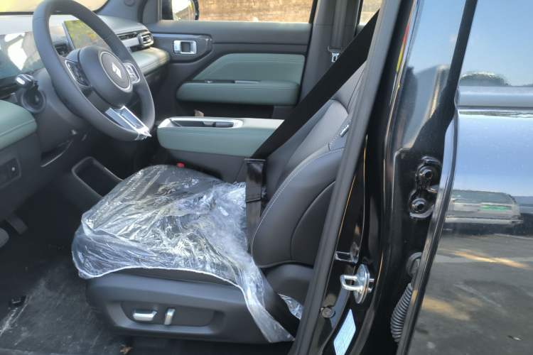 Used Baojun Spark EUV 2025 Flagship Edition 5 Seats
