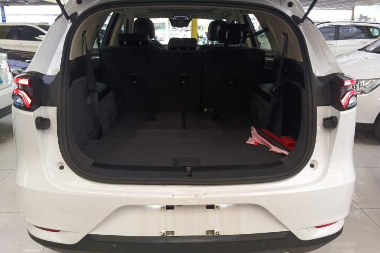 Used BYD Tang 2019 2.0T Automatic SmartConnect Prestige 7-Seater China VI Standard