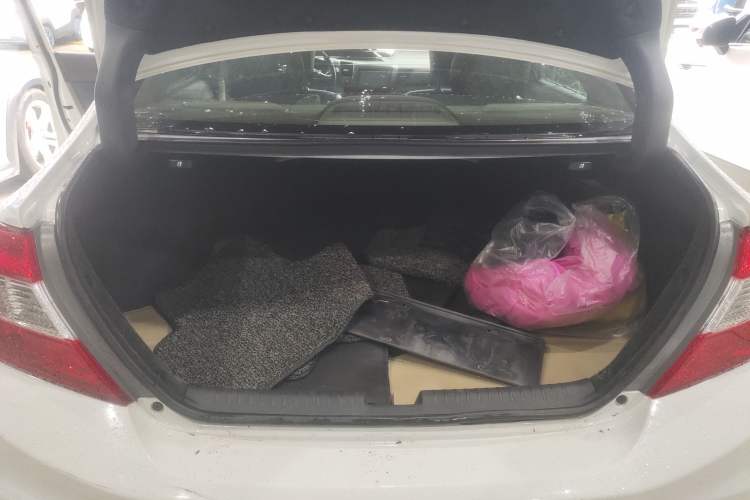 Used Honda Civic 2013 10th Anniversary 1.8L Automatic Comfort Version
