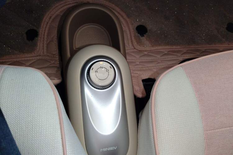 Used Wuling Hongguang MINIEV 2025 Four-Door Version Advanced Edition