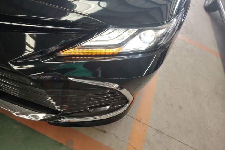 Used Toyota Camry 2023 Dual-Motor 2.5HG Luxury Edition
