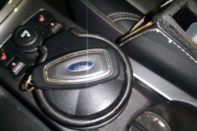 Used Ford Kuga 2015 1.5L GTDi Four-Wheel-Drive Elite Model