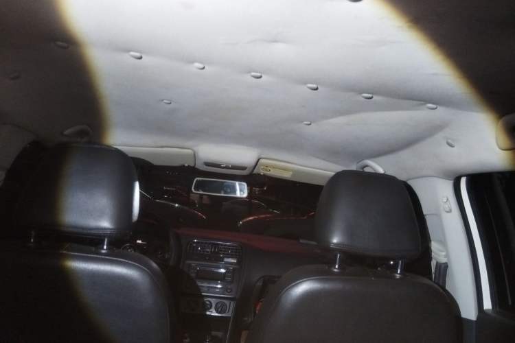 Used Volkswagen Polo 2014 1.4L Manual Fashion Edition