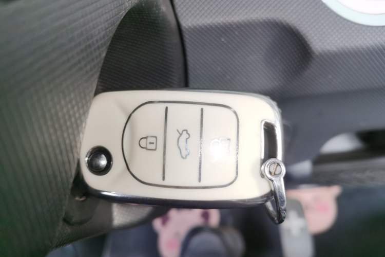 Used Wuling Hongguang MINIEV 2021 Macaron Premium Model – Lithium-NMC
